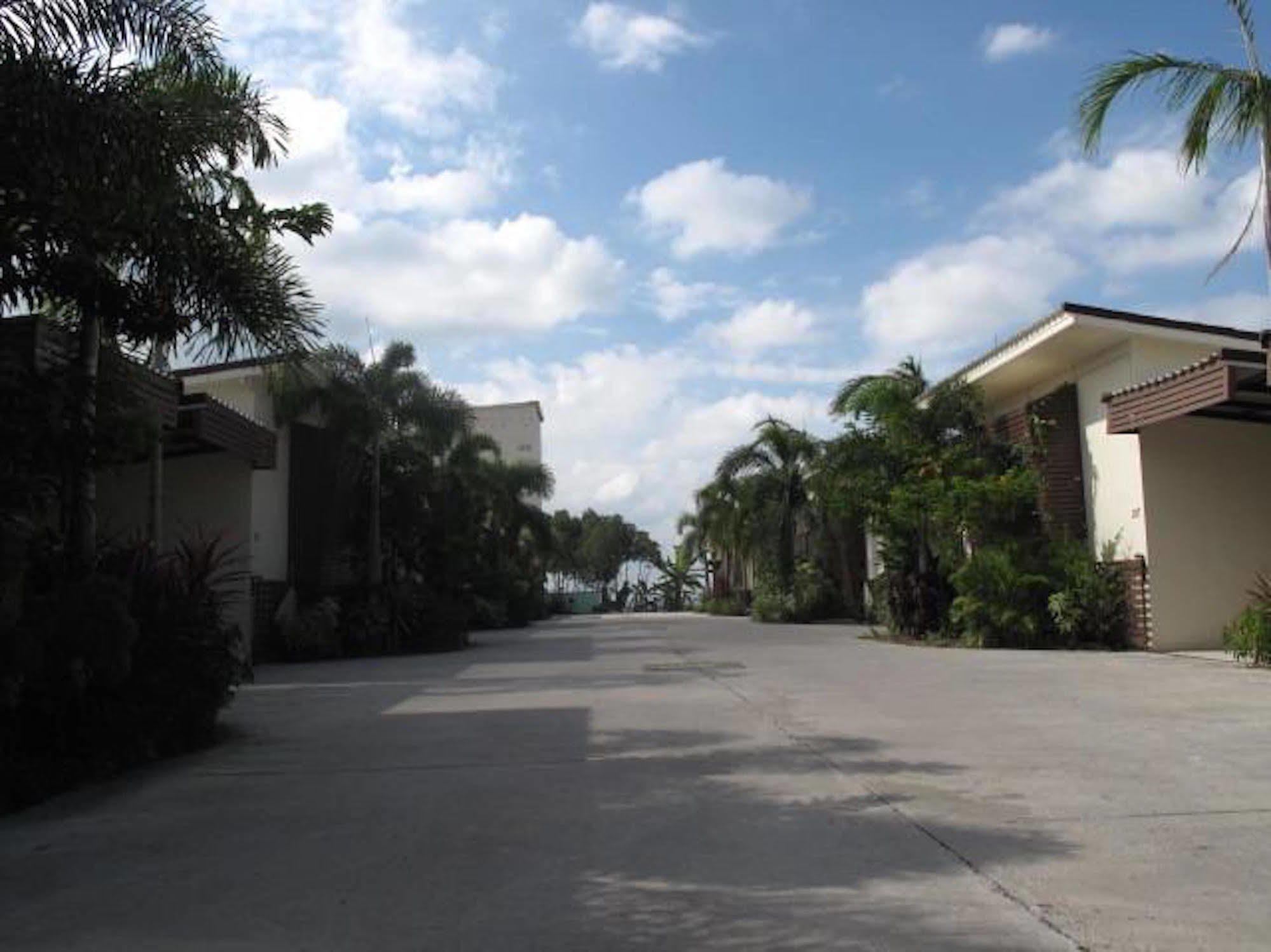Hotel Sabai Sabai Songkhla Esterno foto